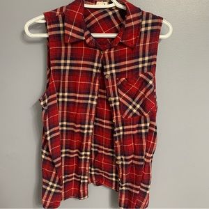 Garage Sleeveless Plaid Shirt